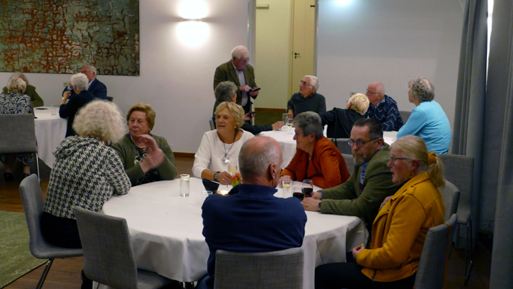 Feestmiddag 20-11-2021014.jpg